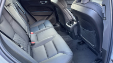 Volvo XC60 2.0 B5P Plus Dark 5dr AWD Geartronic Petrol Estate